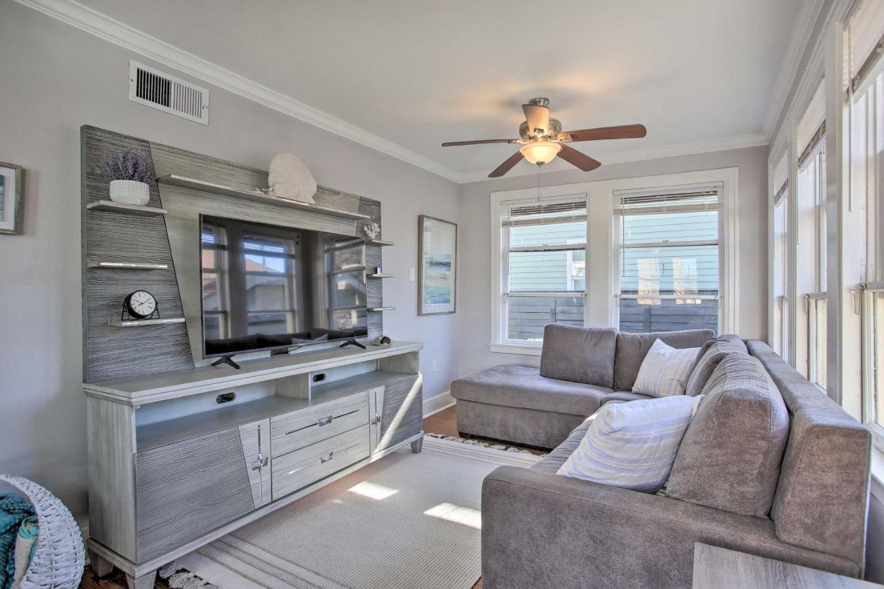 Cozy Near Seawall And Pier Holiday home